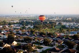 A view of Davenport, Florida's hot air balloon festival. Davenport, Florida is a location served by Johannessen Lights.